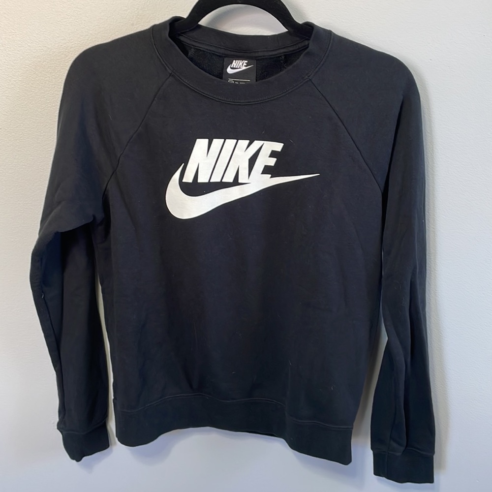 Nike Women's Rally Crew Sweatshirt - Picture 2 of 5